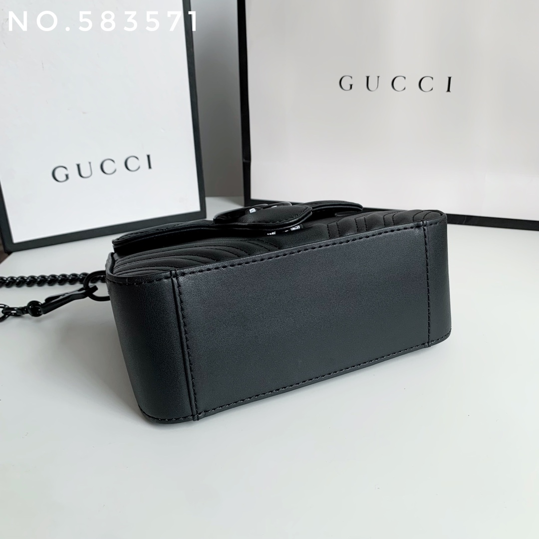 Gucci Satchel Bags